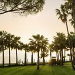 Acanthus Cennet Barut Collection Rezort Side