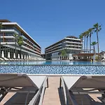 Acanthus Cennet Barut Collection