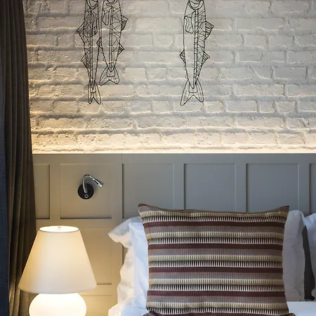 Acanthus Cennet Barut Collection סייד