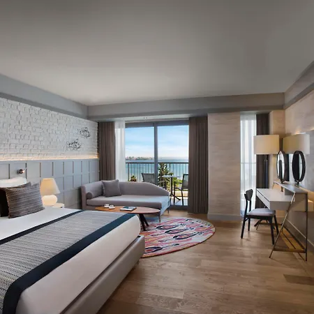 Resort Acanthus Cennet Barut Collection