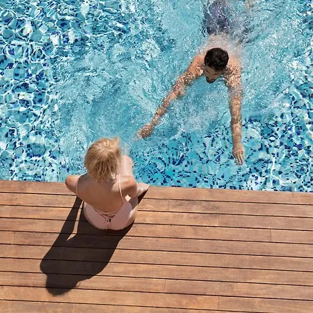 Resort Acanthus Cennet Barut Collection Side