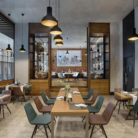 Resort Acanthus Cennet Barut Collection Side